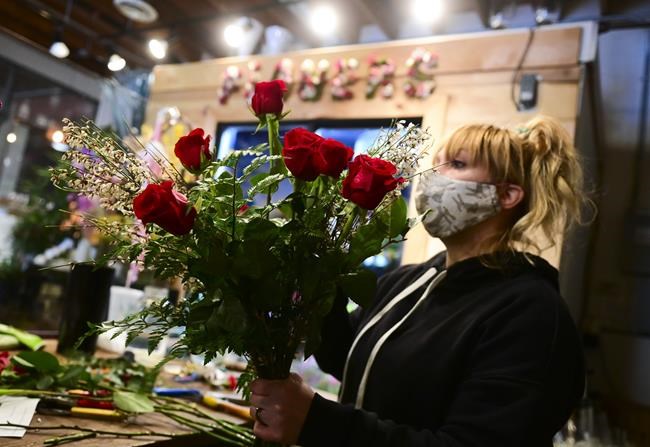 Valentine's Day roses in short supply due to COVID-19: floral industry | iNFOnews.ca Valentine's Day roses in short supply due to COVID-19: floral industry | iNFOnews.ca