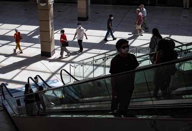 All the jobs lost in 2020 among workers with wages below Canadian average: Report | iNFOnews.ca All the jobs lost in 2020 among workers with wages below Canadian average: Report | iNFOnews.ca