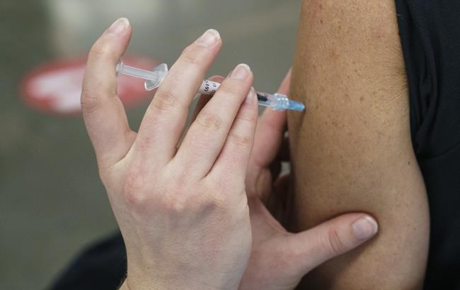 Vaccine hesitancy declining among Quebec health-care workers, researchers say | iNFOnews.ca Vaccine hesitancy declining among Quebec health-care workers, researchers say | iNFOnews.ca