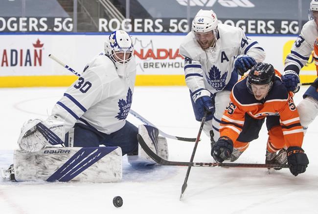 Michael Hutchinson earns 31-save shutout, Maple Leafs blank Oilers 3-0 | iNFOnews.ca