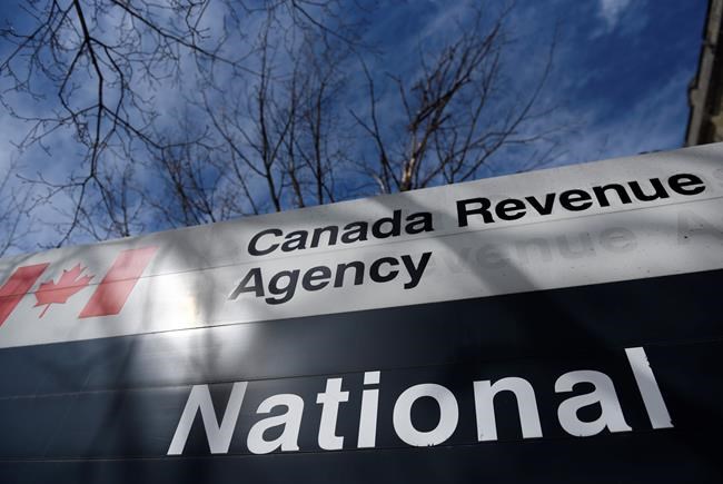 Canada Revenue Agency locks 800,000 accounts, cites possible email 'phishing' schemes | iNFOnews.ca