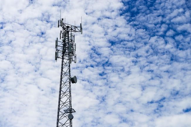 B.C. and federal governments promise unbroken cell service on 'Highway of Tears' | iNFOnews.ca