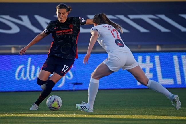 Injured Canada captain Christine Sinclair forced to leave Wales friendly | iNFOnews.ca Injured Canada captain Christine Sinclair forced to leave Wales friendly | iNFOnews.ca