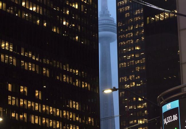 S&P/TSX composite rises to another record close, loonie and metals prices strengthen | iNFOnews.ca S&P/TSX composite rises to another record close, loonie and metals prices strengthen | iNFOnews.ca