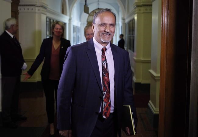 B.C. pledges to introduce permanent paid sick leave program in January | iNFOnews.ca