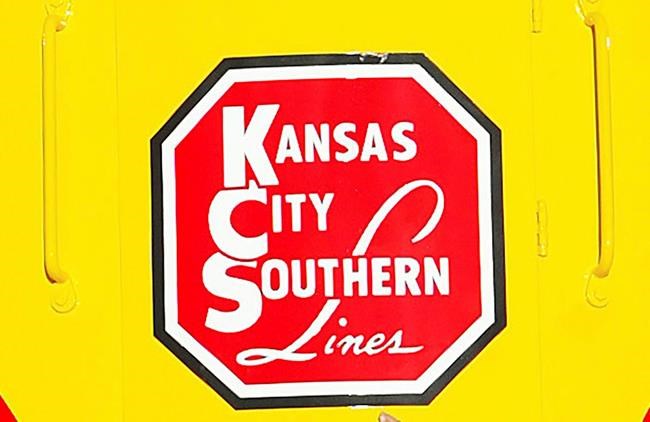 Kansas City Southern to scrap CP deal after revised US$33.6-billion offer from CN | iNFOnews.ca Kansas City Southern to scrap CP deal after revised US$33.6-billion offer from CN | iNFOnews.ca