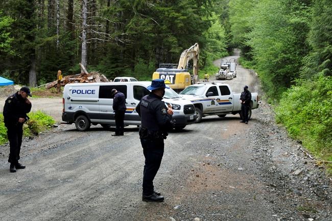 Police arrest five protesters for refusing to leave anti-logging blockades in B.C. | iNFOnews.ca