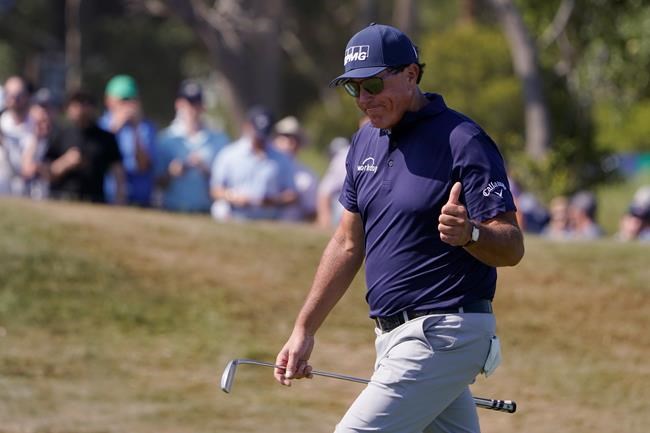 The Latest: Mickelson makes history at PGA Championship | iNFOnews.ca