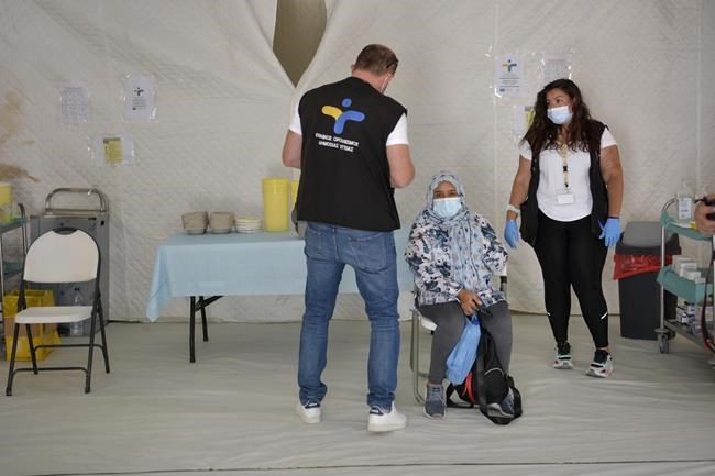 Greece starts vaccine campaign at asylum-seeker facilities | iNFOnews.ca