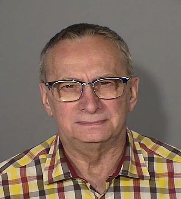 Minnesota man arrested in 49-year-old Chicago-area slaying | iNFOnews.ca