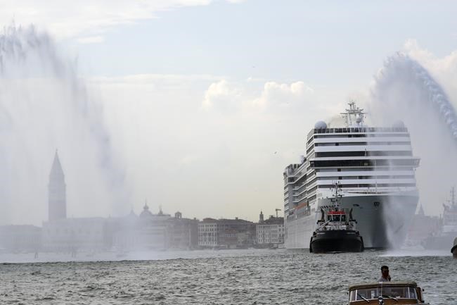 Cruise ships restart in Venice, bring environmental protests | iNFOnews.ca