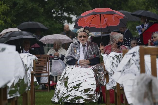 Normandy commemorates D-Day with small crowds, but big heart | iNFOnews.ca CP1954617230