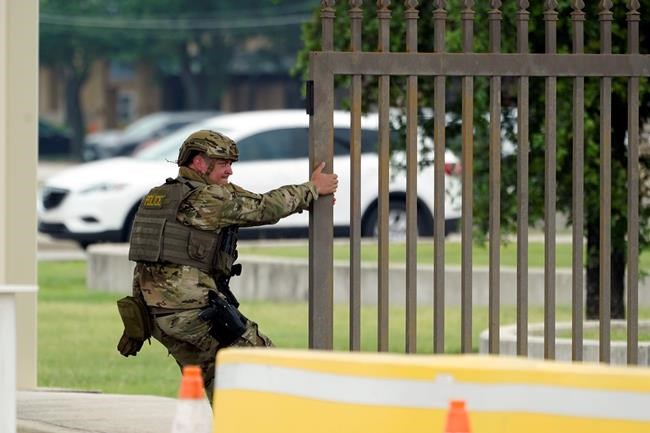 San Antonio base locked down for hour after gunfire reported | iNFOnews.ca San Antonio base locked down for hour after gunfire reported | iNFOnews.ca