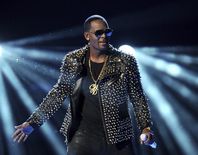 R. Kelly seeks to shake up defense team ahead of NYC trial | iNFOnews.ca R. Kelly seeks to shake up defense team ahead of NYC trial | iNFOnews.ca