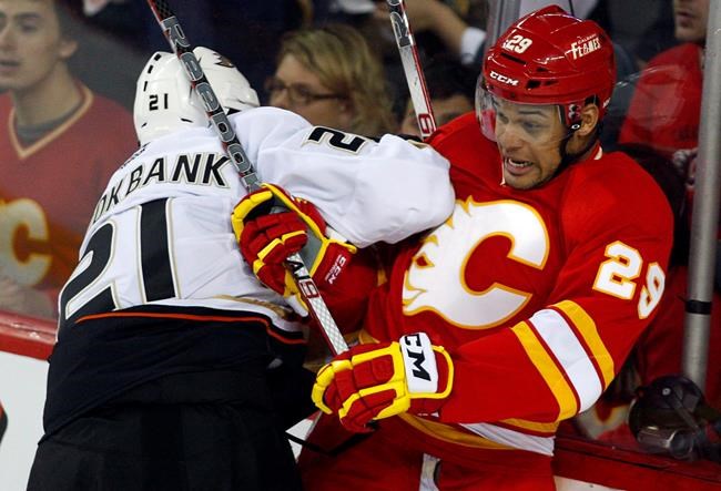 Akim Aliu, Hockey Diversity Alliance continue push to end racism in hockey | iNFOnews.ca