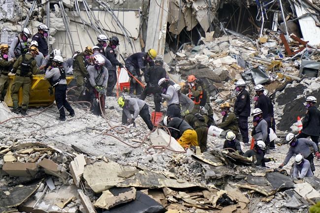 Prosecutors will ask grand jury to probe building collapse | iNFOnews.ca
