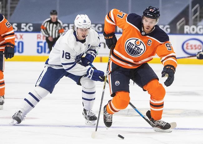 McDavid says Hart Trophy award particularly special with unanimous vote, Gretzky link | iNFOnews.ca
