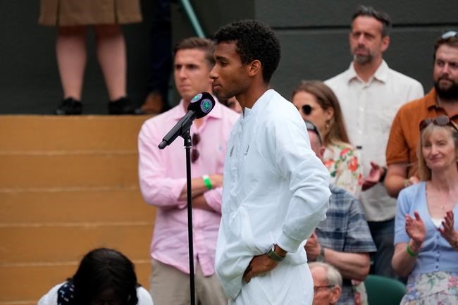 Montreal's Auger-Aliassime reaches fourth round at Wimbledon | iNFOnews.ca
