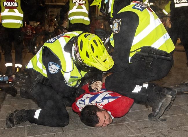 Montreal police defend tear-gassing Canadiens fans without warning after Game 4 | iNFOnews.ca