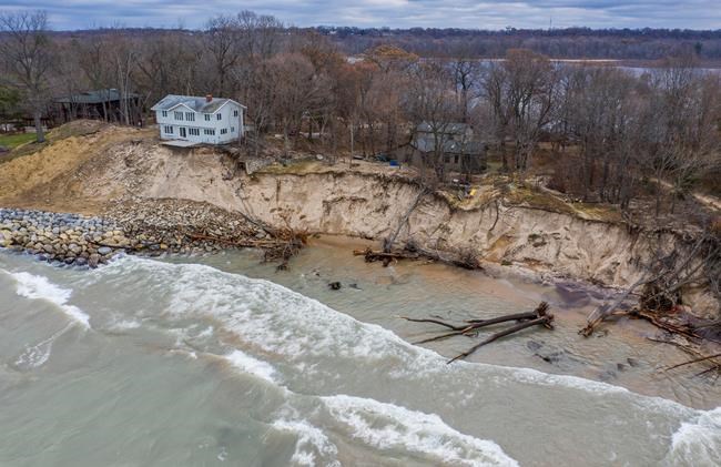Report: Great Lakes region needs about $2B for flood repairs | iNFOnews.ca Report: Great Lakes region needs about $2B for flood repairs | iNFOnews.ca