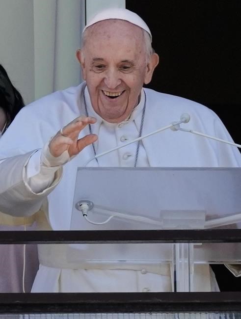 Pope visits young cancer patients ahead of expected release | iNFOnews.ca Pope visits young cancer patients ahead of expected release | iNFOnews.ca