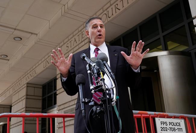 Capitol rioter who breached Senate gets 8 months for felony | iNFOnews.ca