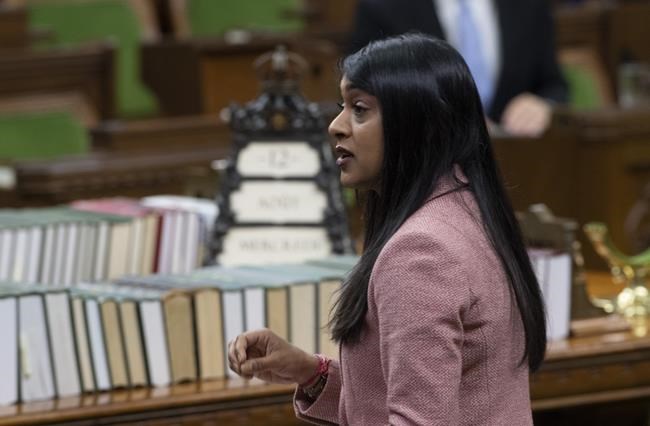 Feds will fight 'alarming' rise in hate crimes, Trudeau tells antisemitism summit | iNFOnews.ca