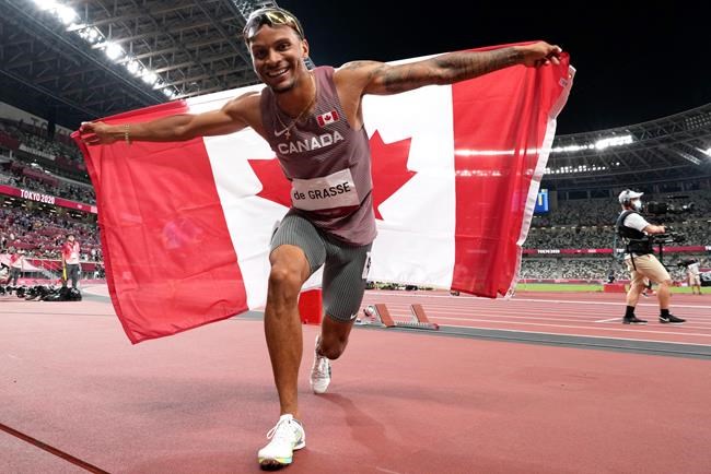 Canadian sprinter Andre De Grasse wins bronze in men's 100 metres | iNFOnews.ca