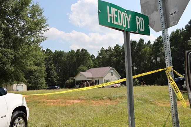 3 dead, 1 hurt in rural South Carolina shooting | iNFOnews.ca 3 dead, 1 hurt in rural South Carolina shooting | iNFOnews.ca