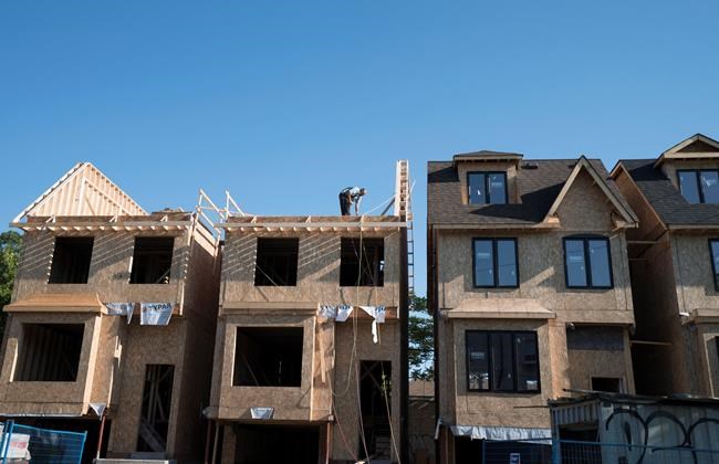 July housing sales in Toronto down compared to last year, but still above average | iNFOnews.ca