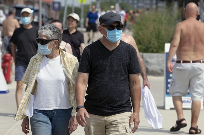 US averaging 100,000 new COVID-19 infections a day | iNFOnews.ca