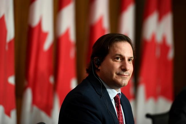 Ottawa creates new regulator for immigration consultants to root out fraud | iNFOnews.ca