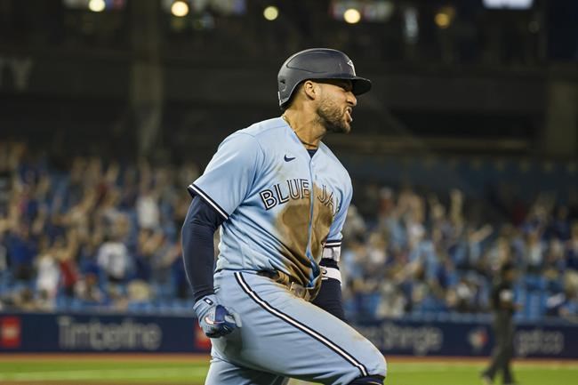 Blue Jays outfielder George Springer on 10-day injured list with knee sprain | iNFOnews.ca
