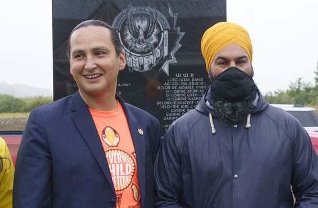Leaders swing into weekend as campaign ends first week focused on First Nations | iNFOnews.ca Leaders swing into weekend as campaign ends first week focused on First Nations | iNFOnews.ca
