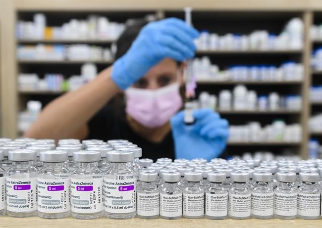 Group of Canadian long-term care operators to enforce mandatory COVID-19 shot policy | iNFOnews.ca