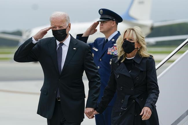 Biden pays respects to US troops killed in Afghanistan | iNFOnews.ca