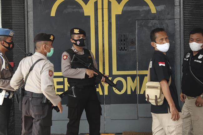 Fire kills 41 inmates, 80 hurt at crowded Indonesian prison | iNFOnews.ca