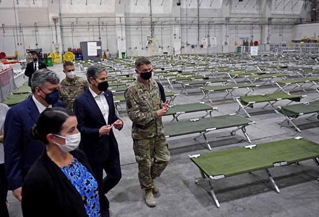 Measles cases halt US-bound flights of Afghan evacuees | iNFOnews.ca Measles cases halt US-bound flights of Afghan evacuees | iNFOnews.ca