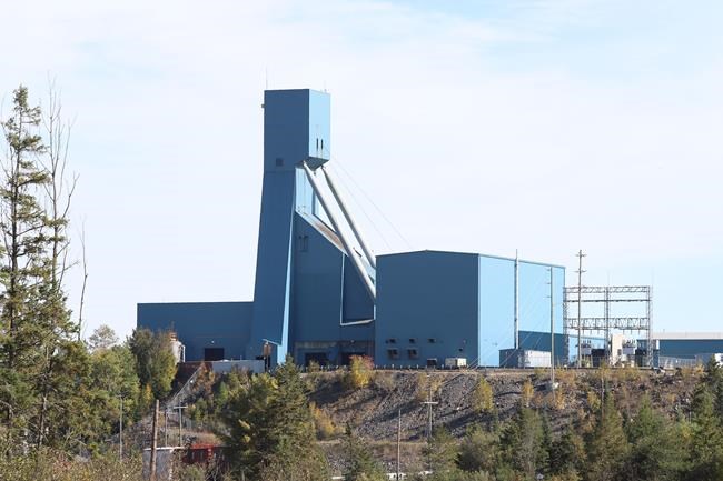35 trapped miners safe after rescue, 4 more on long trek out of mine near Sudbury | iNFOnews.ca