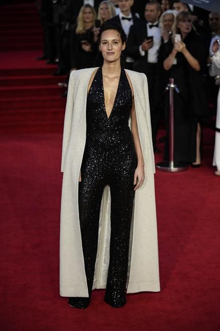 Royals join cast of new Bond film for glitzy London premiere | iNFOnews.ca Royals join cast of new Bond film for glitzy London premiere | iNFOnews.ca