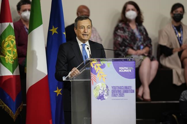 Young climate activists denounce 'youth-washing' in Milan | iNFOnews.ca