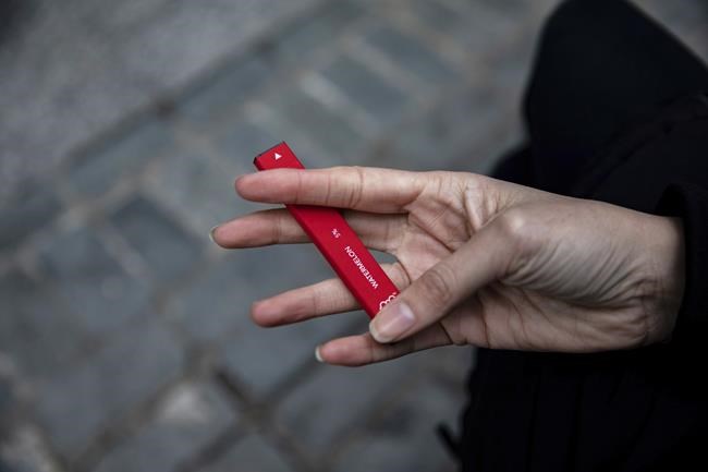 Big drop in US teen vaping seen with COVID school closures | iNFOnews.ca Big drop in US teen vaping seen with COVID school closures | iNFOnews.ca