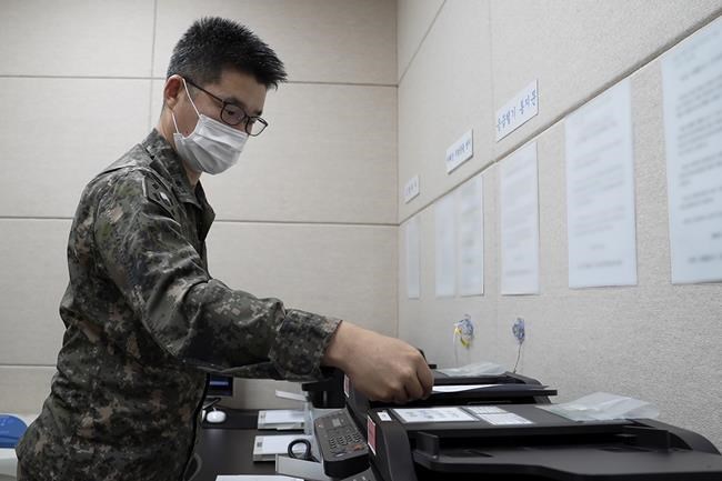 Koreas talk on hotline restored after North's missile tests | iNFOnews.ca Koreas talk on hotline restored after North's missile tests | iNFOnews.ca