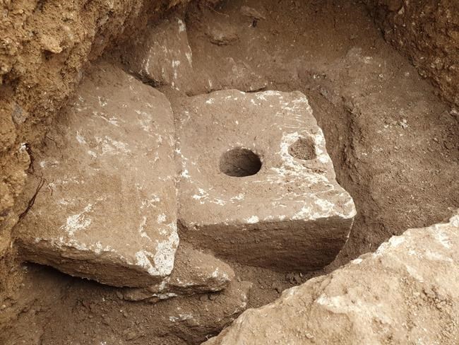 2,700-year-old toilet found in Jerusalem was a rare luxury | iNFOnews.ca 2,700-year-old toilet found in Jerusalem was a rare luxury | iNFOnews.ca