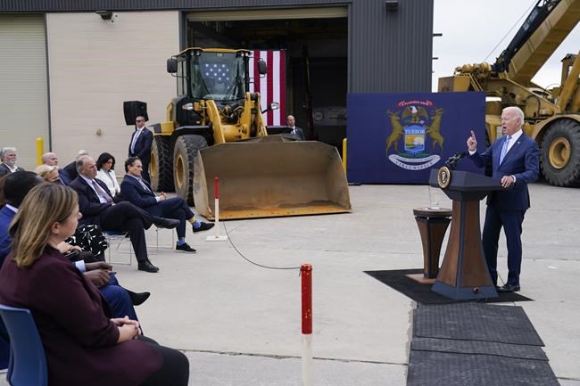 Dems edge toward pared-down spending plan to boost support | iNFOnews.ca