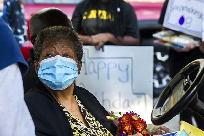 Little Rock 9 member celebrates 80th birthday with students | iNFOnews.ca Little Rock 9 member celebrates 80th birthday with students | iNFOnews.ca