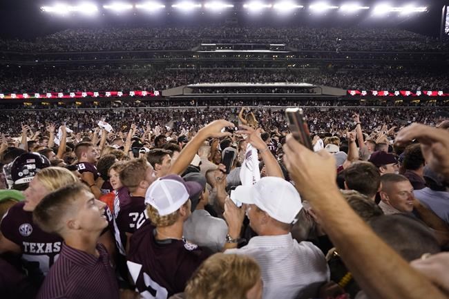 Texas A&M beats No. 1 Alabama 41-38 on last-play field goal | iNFOnews.ca