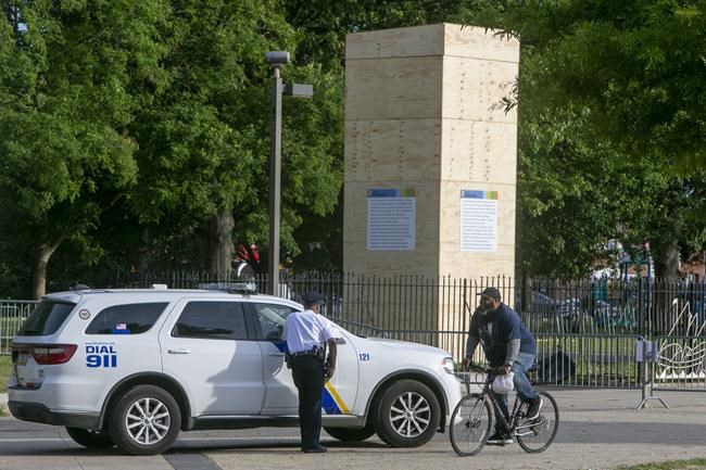 Tensions persist between legacy of Columbus, native people | iNFOnews.ca CP1138168630