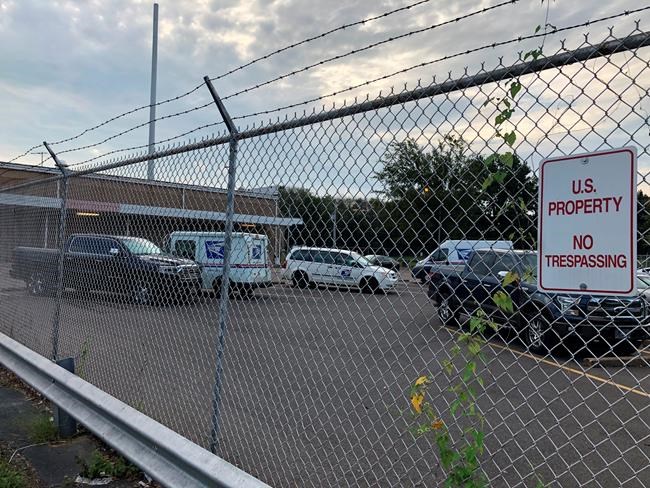 Postal worker's mother says he was bullied before shooting | iNFOnews.ca