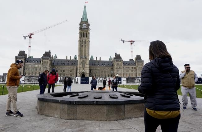 Memorial to residential school victims removed from Parliament Hill | iNFOnews.ca